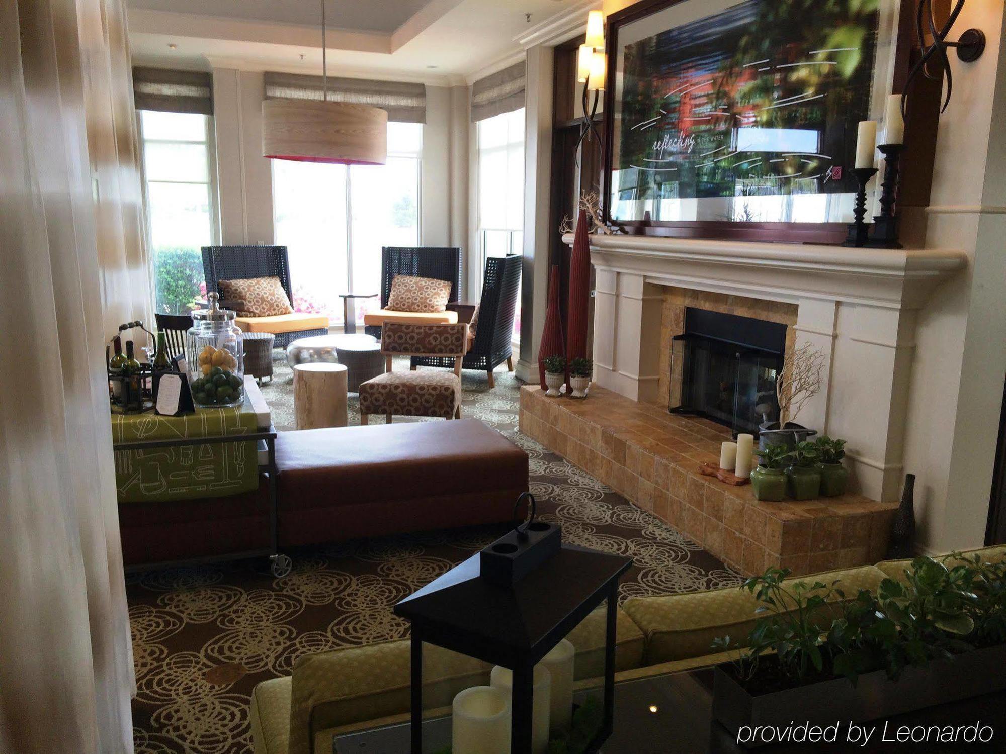 Hilton Garden Inn Riverhead Eksteriør billede